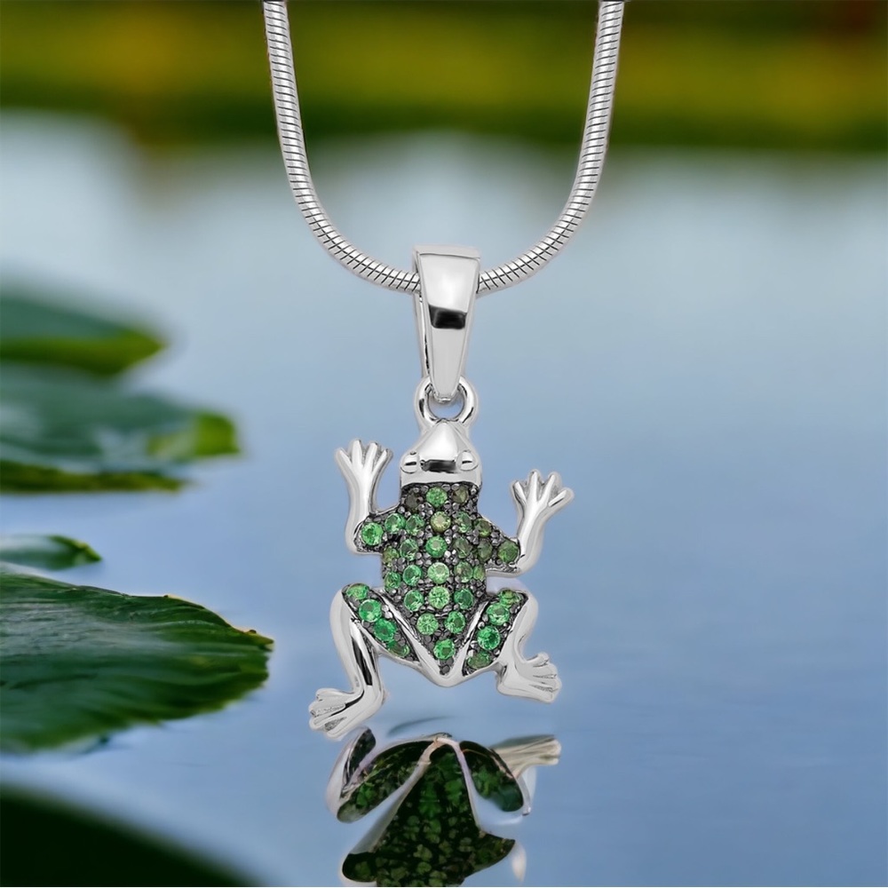 925 Sterling Silver Micro Paved Green CZ Frog Charm Pendant Necklace 18" Len
